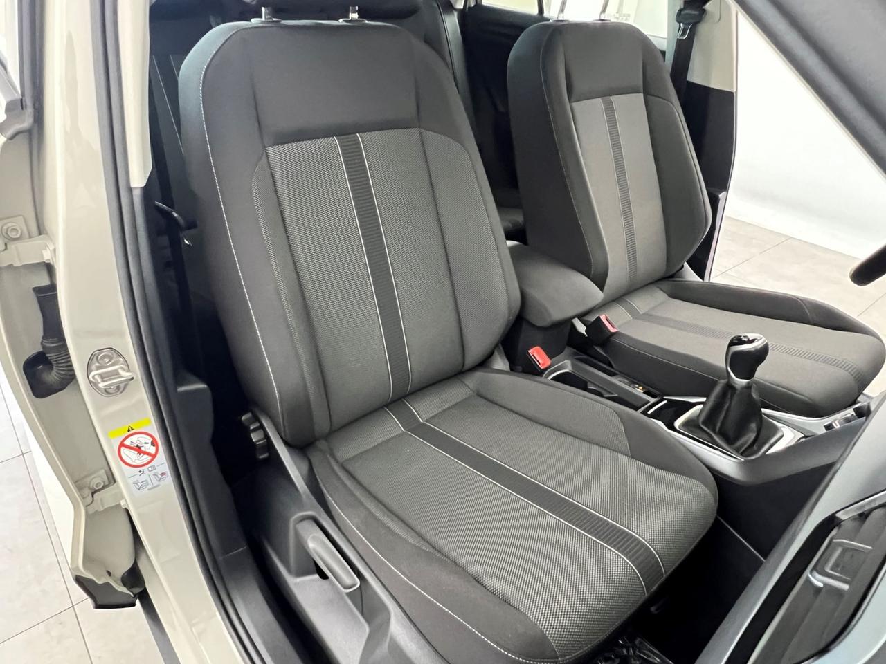 VOLKSWAGEN T-Roc 2022 T-Roc 1.0 tsi Life 110cv