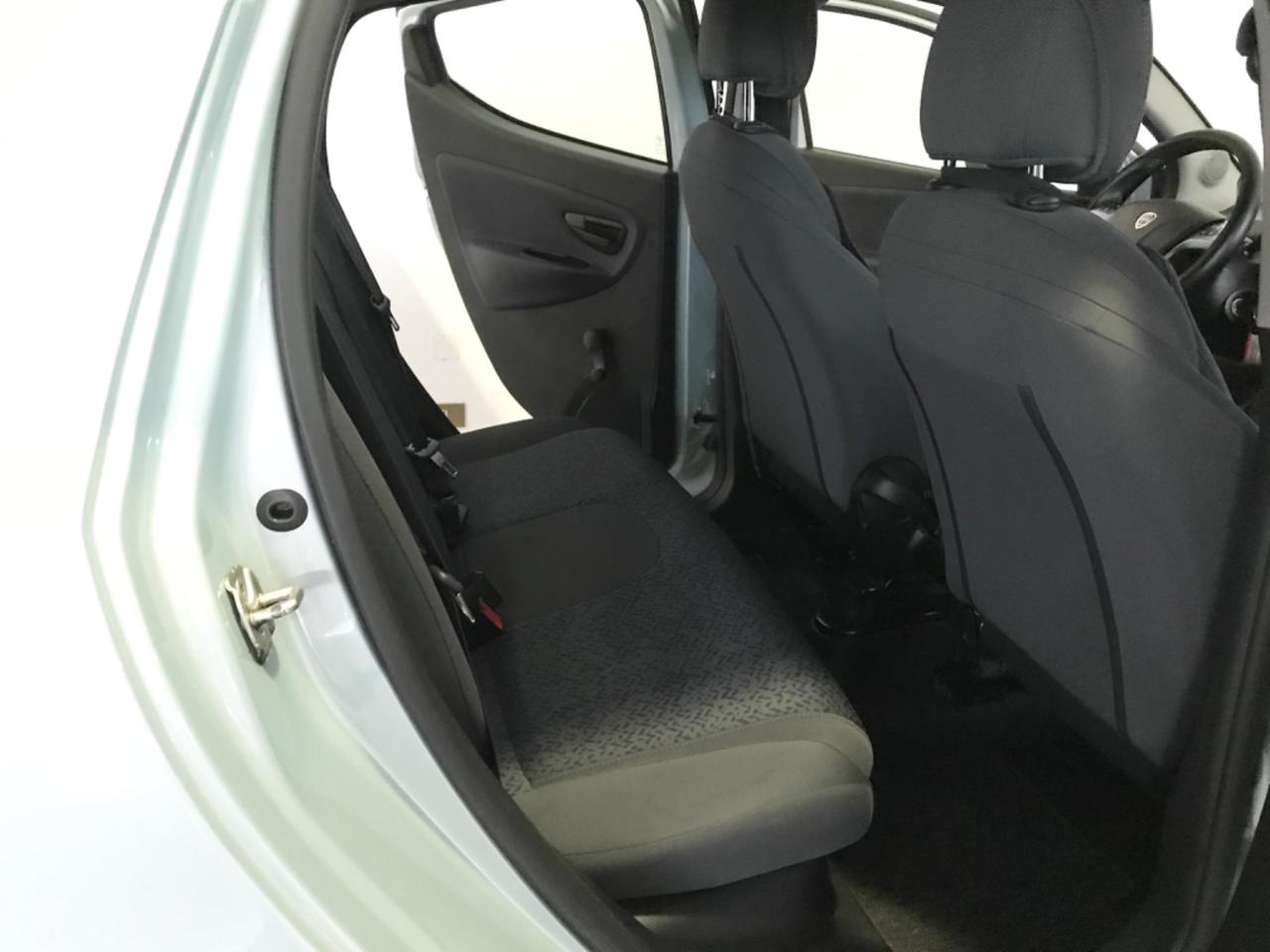 Lancia Ypsilon 1.0 FireFly 5 porte S&S Hybrid Gold Plus