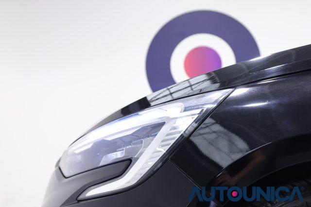 RENAULT Clio TCE 90 CV 5 PORTE EQUILIBRE NEOPATENTATI FARI LED