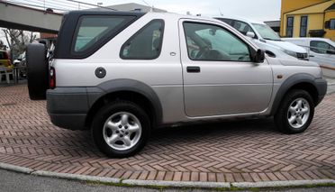 Land Rover Freelander 2.0 TD cat 3p. Hardback