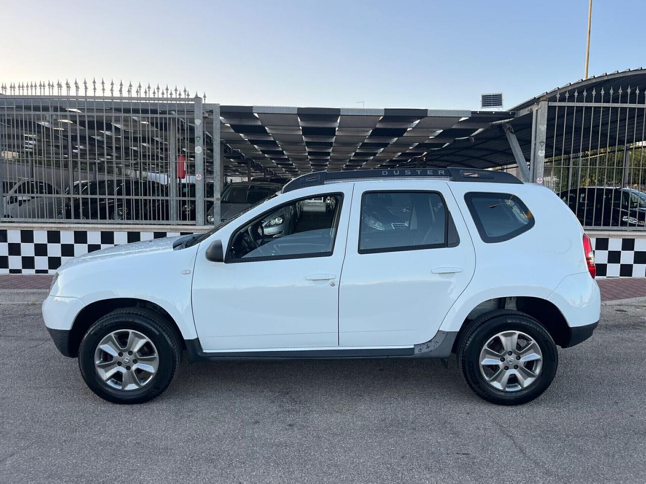 Dacia Duster 1.6 GPL Lauréate Unipro 2015