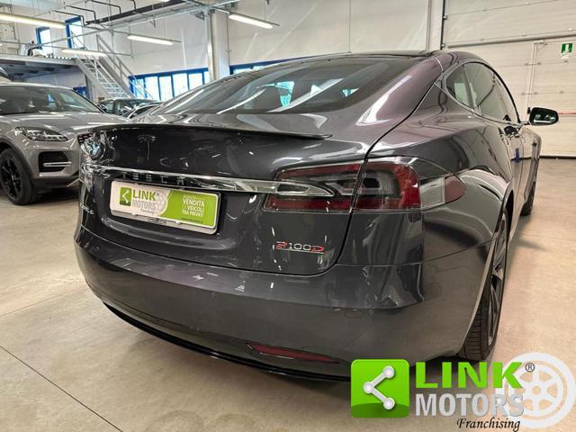 TESLA Model S P 100D