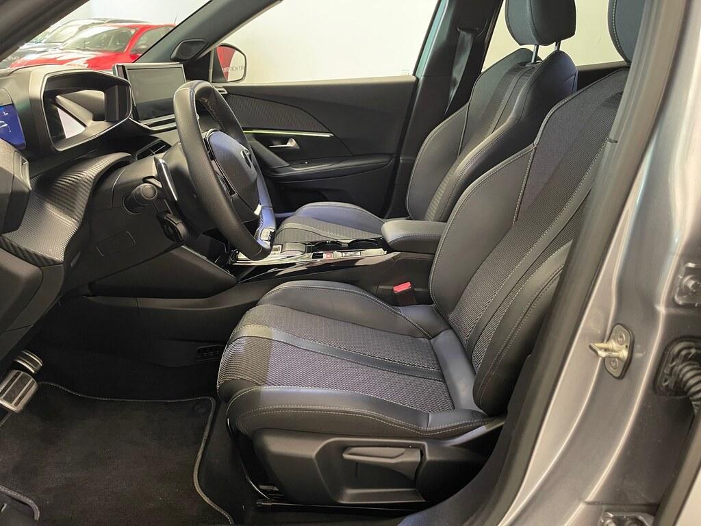 Peugeot 2008 1.2 hybrid GT 136cv e-dcs6