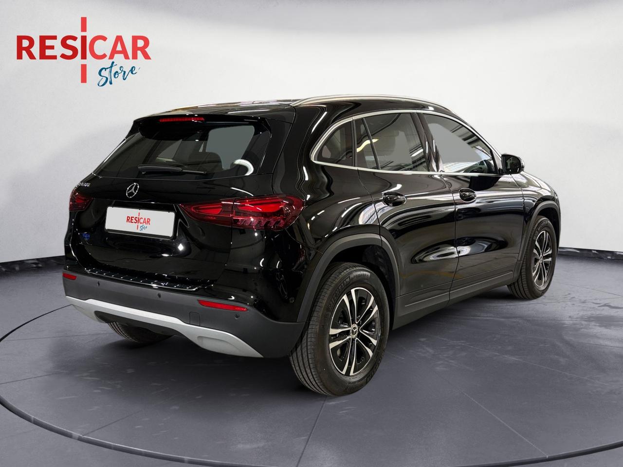 Mercedes-Benz GLA 180 Advanced auto