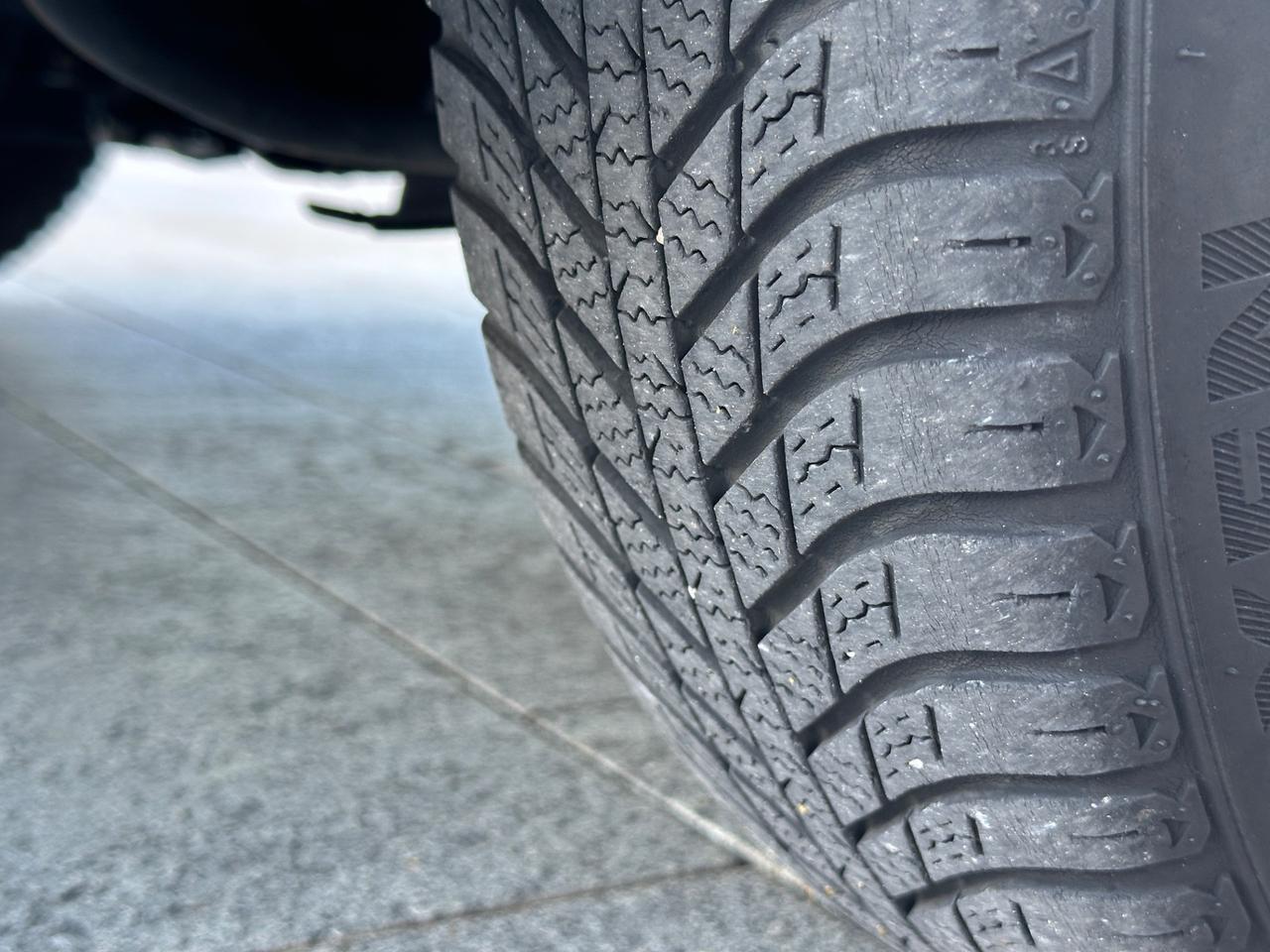 Renault Twingo 1.2i cat Neopatentati