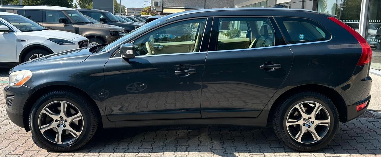 Volvo XC 60 XC60 D5 AWD Kinetic