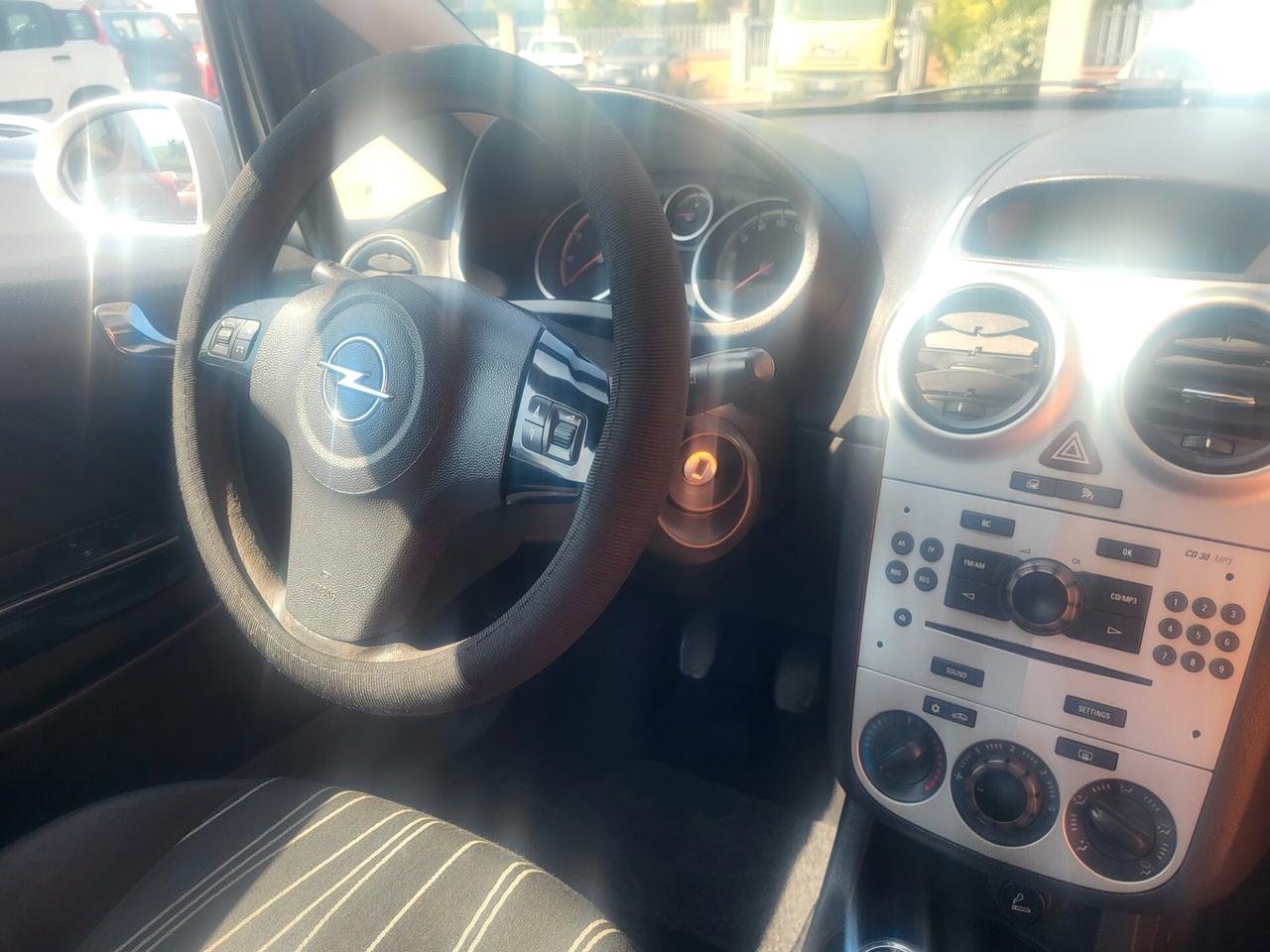 Opel Corsa 3 porte