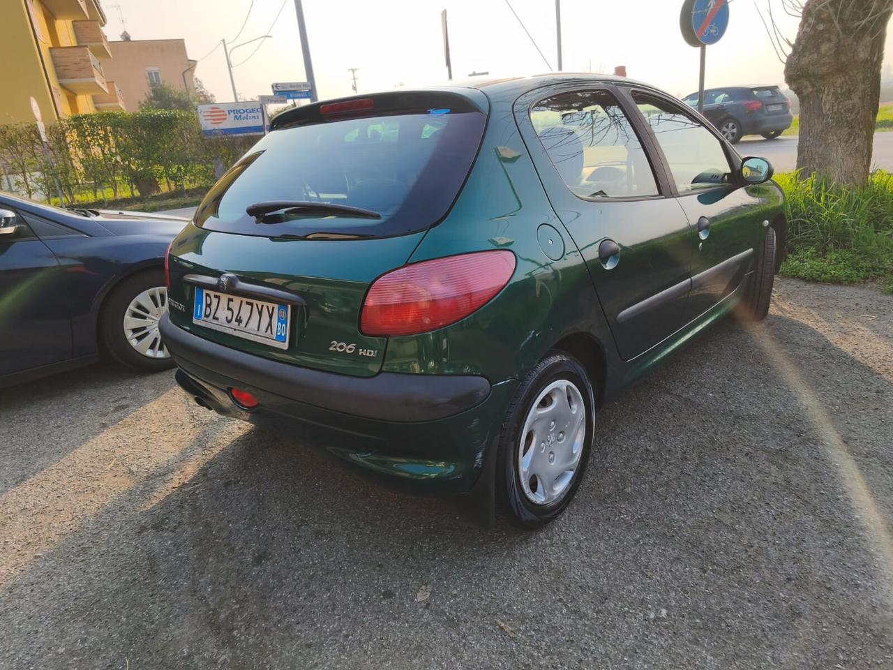 Peugeot 206 1.4 HDi 5p. XR