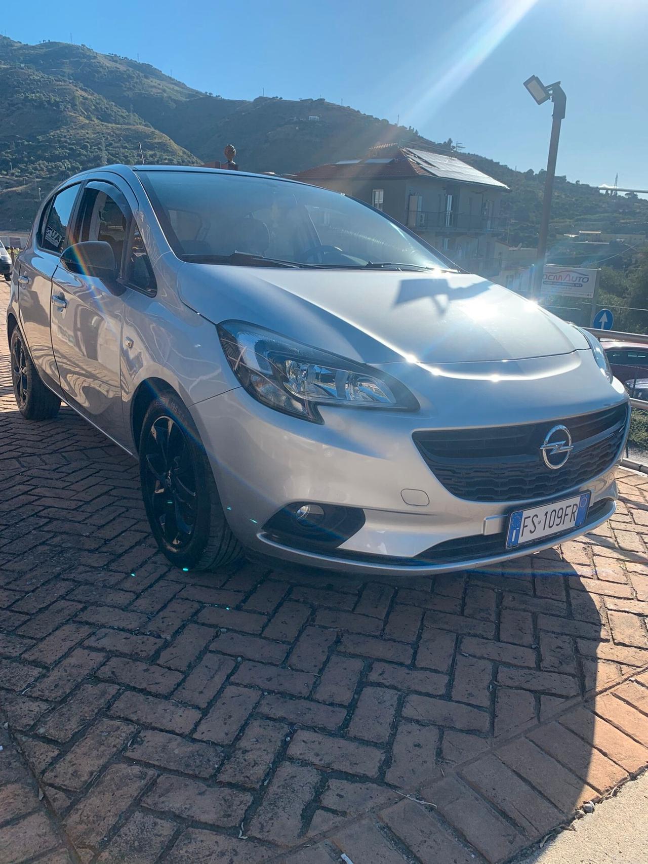 Opel Corsa 1.4 90CV aut. 5 porte Black Edition UNICO PROPRIETARIO