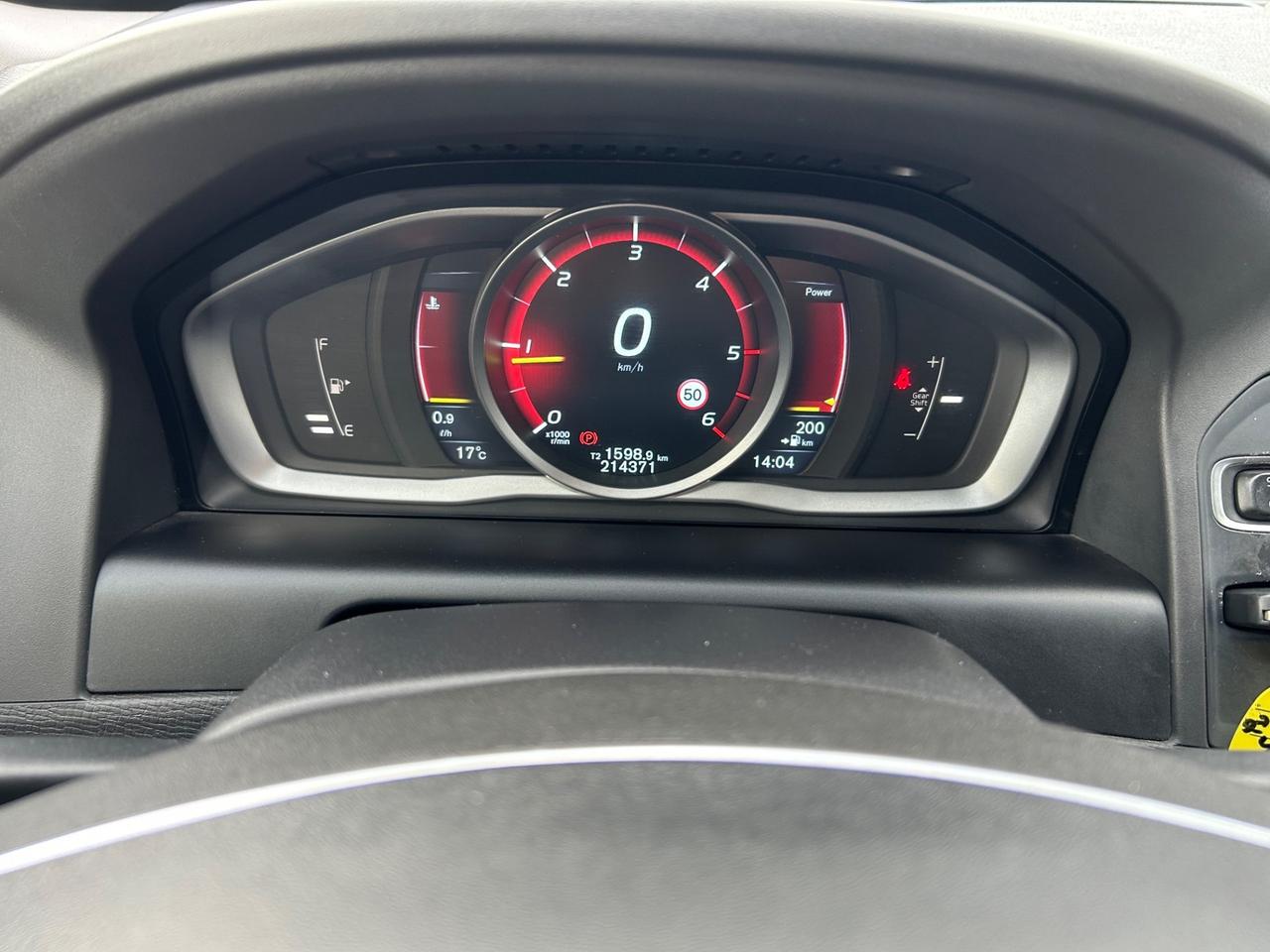 Volvo XC 60 XC60 D4 R-design Momentum Euro6