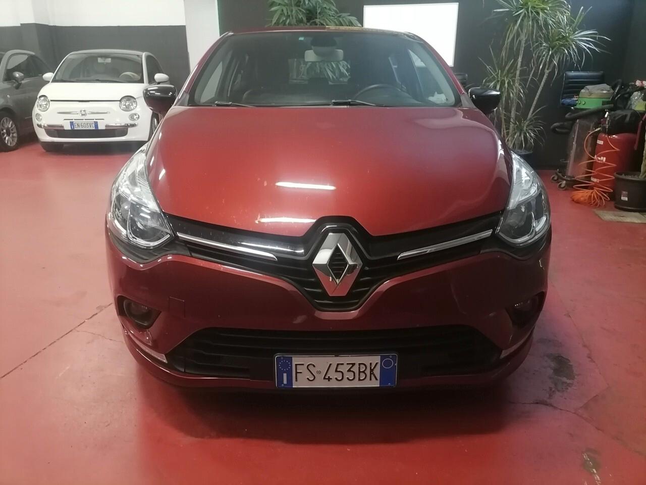 Renault Clio dCi 8V 75 CV Start&Stop 5 porte Energy Duel