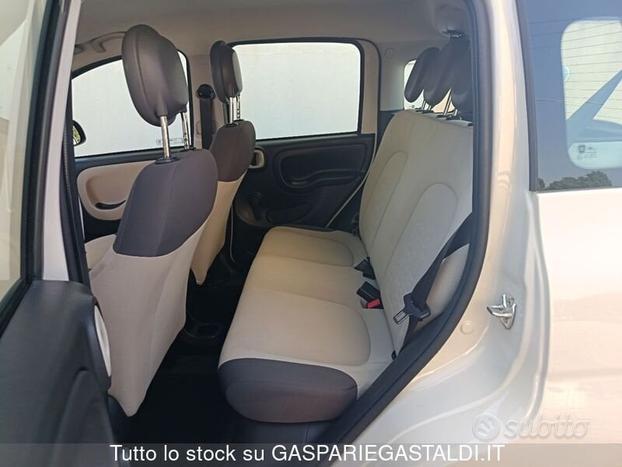 FIAT Panda 0.9 TwinAir Turbo Natural Power Lounge