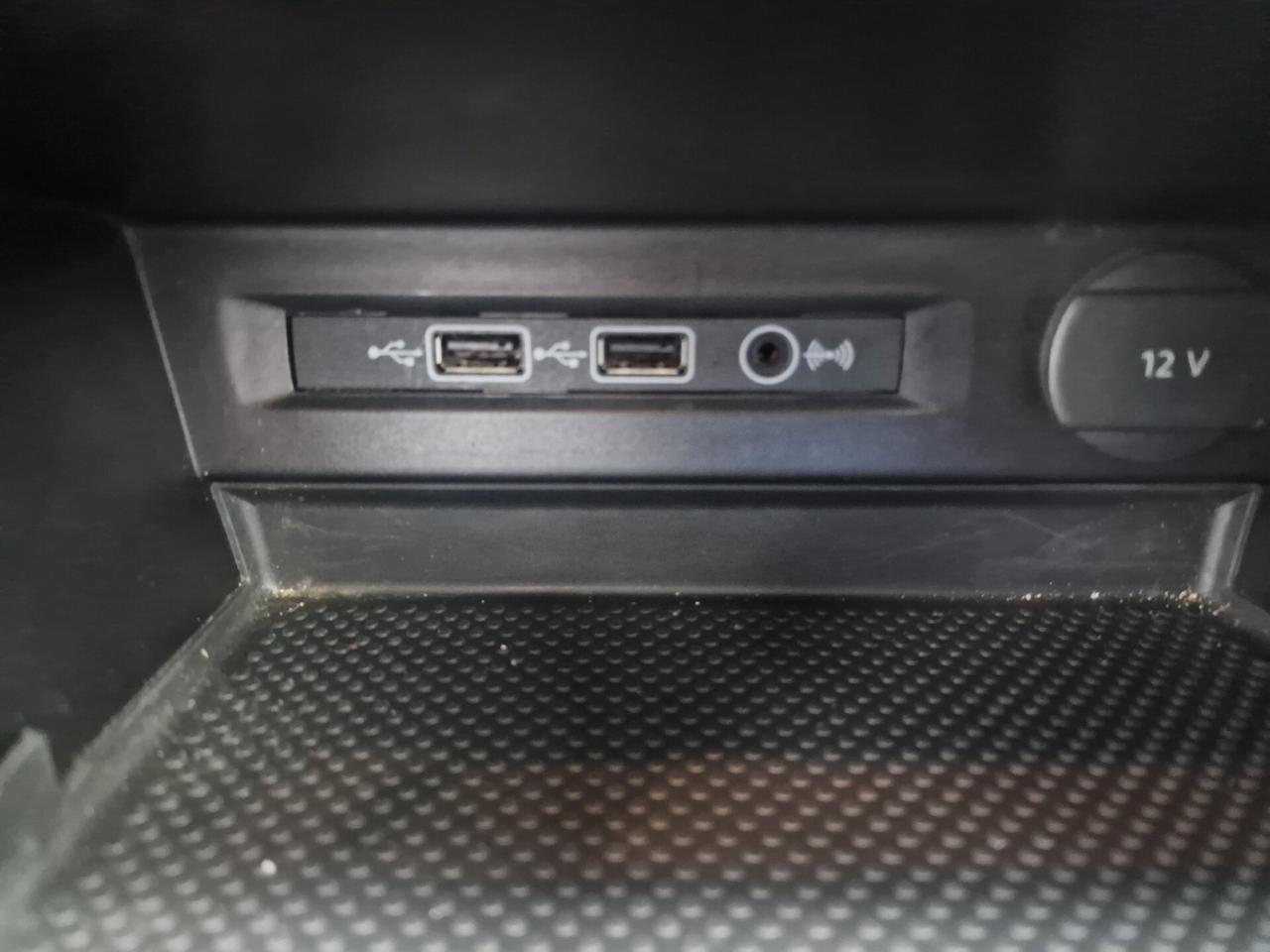 Volkswagen Tiguan 2.0 TDI SCR DSG R LINE