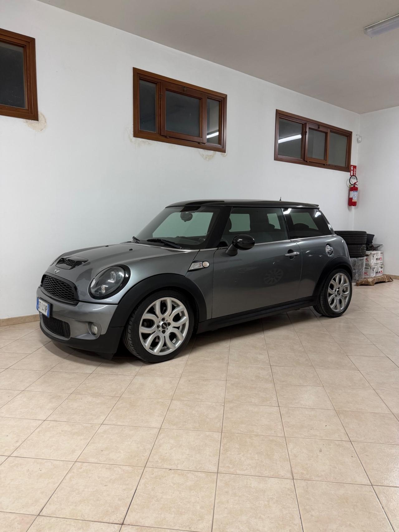 Mini 1.6 16V Cooper S Pepper