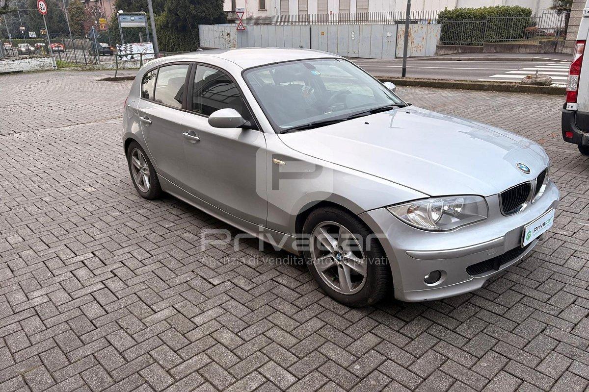 BMW 118i cat 5 porte Eletta