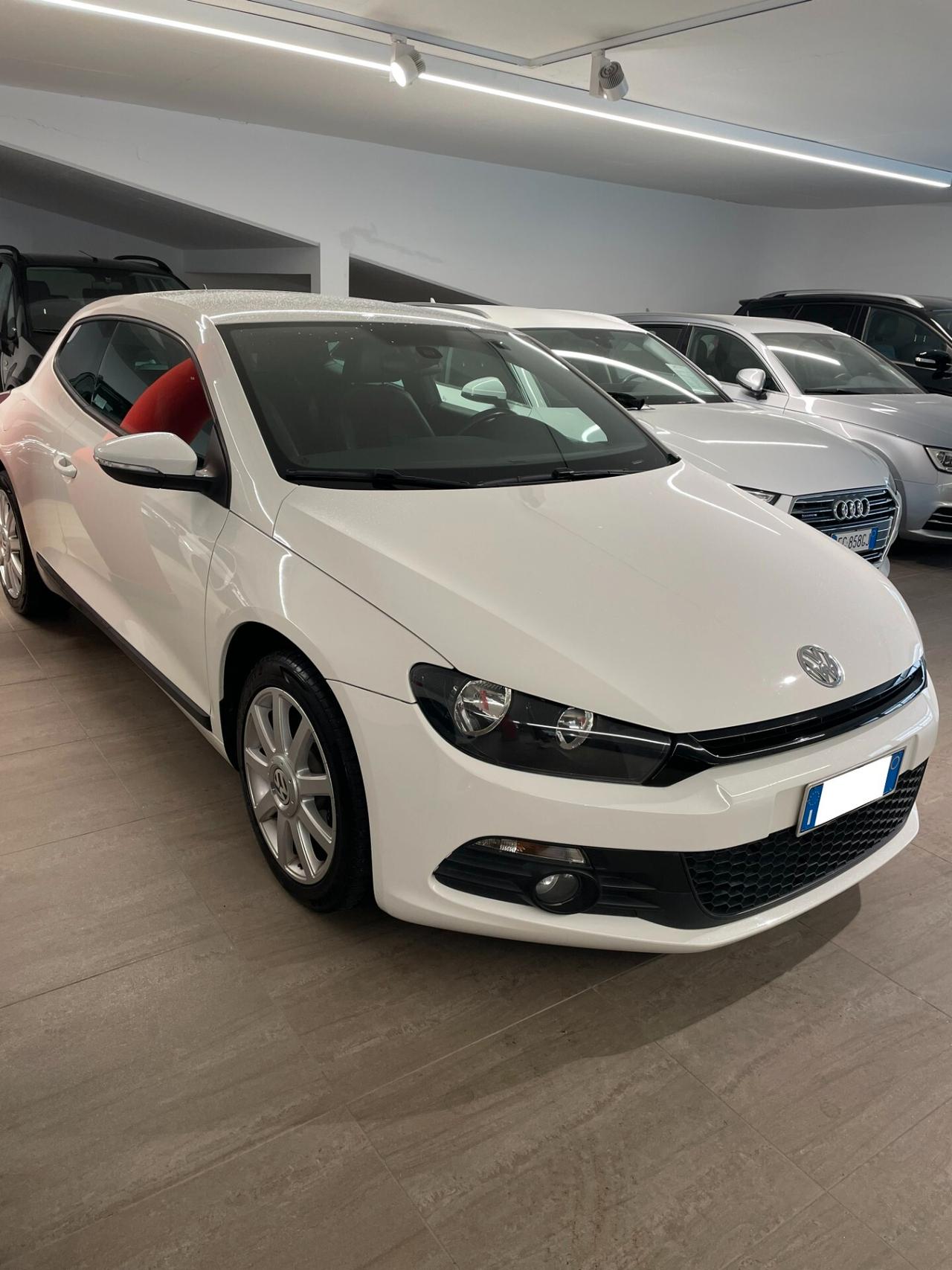 Volkswagen Scirocco 1.4 TSI 122CV NEOPATENTATI