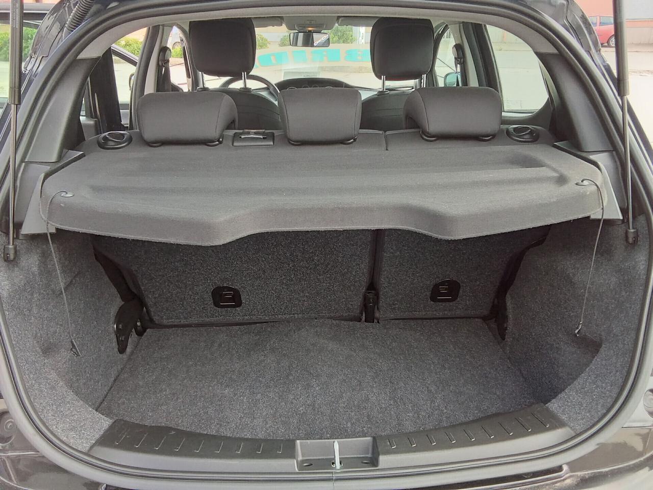 Lancia Ypsilon 1.0 S&S 70cv Hybrid