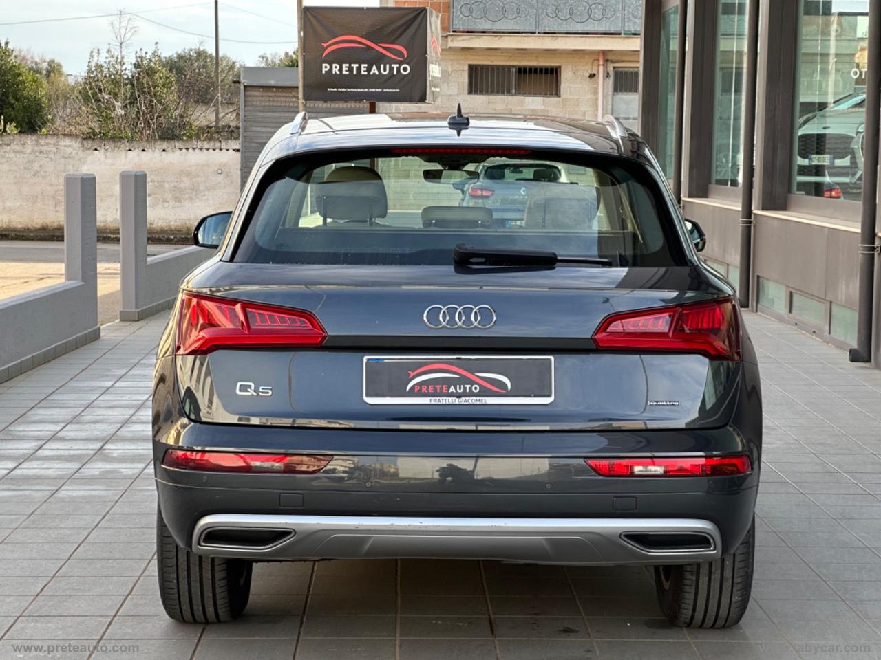 AUDI Q5 40 TDI quattro S tronic Design