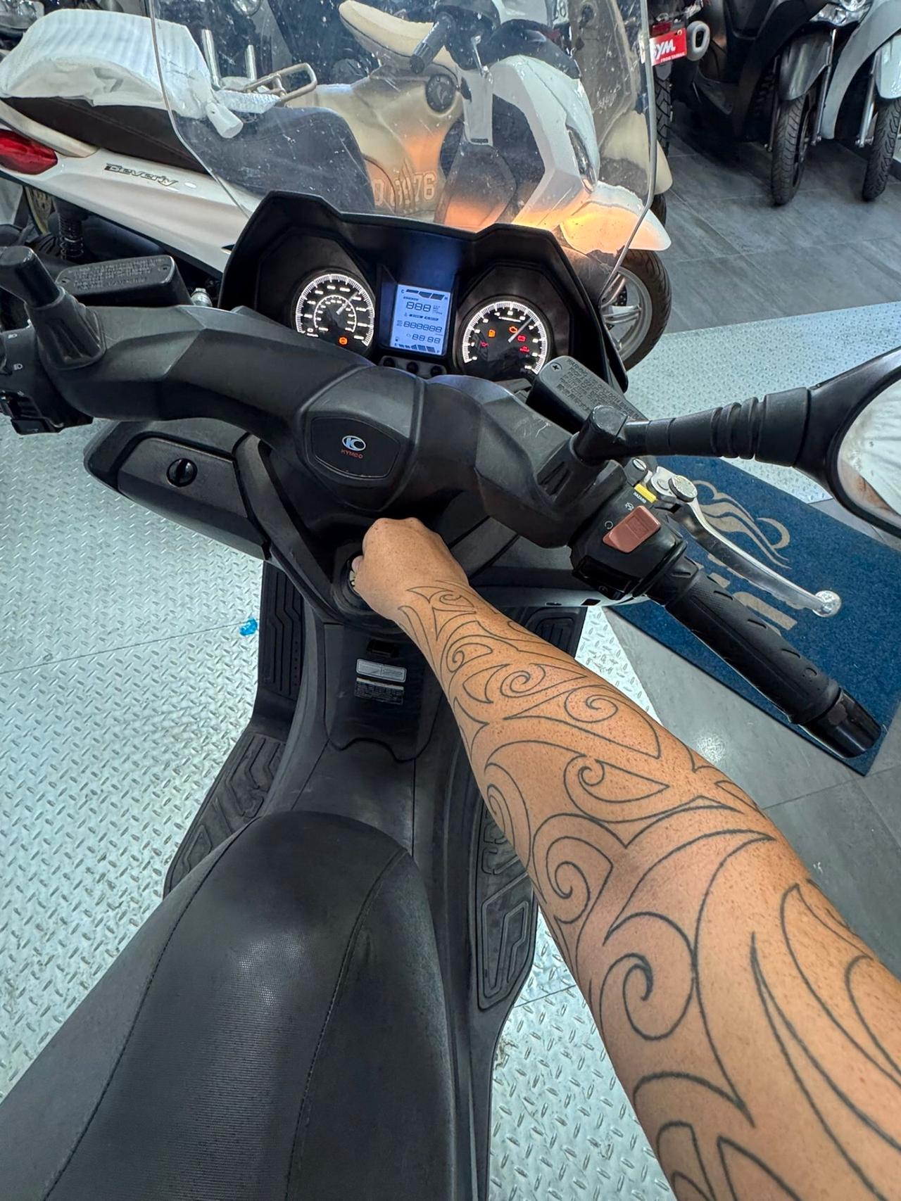 KYMCO X-TOWN 300