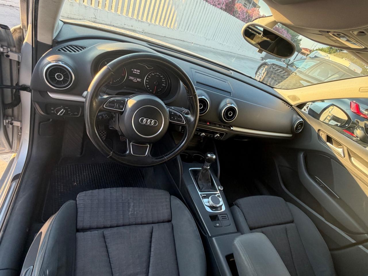 Audi A3 2.0 TDI 150 CV clean diesel Ambition