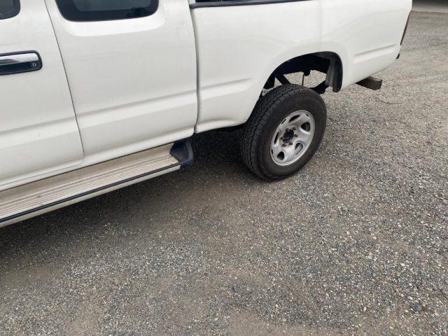 TOYOTA Hilux 2.4 TD 4WD 2/2 Extra Cab Pup. SR5