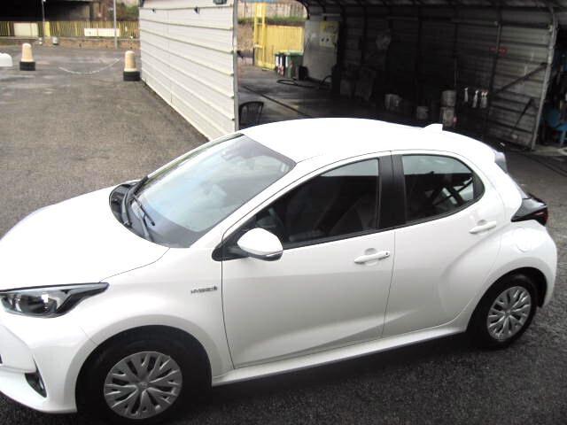 Toyota Yaris 1.5 Hybrid Active SOLO KM 18000