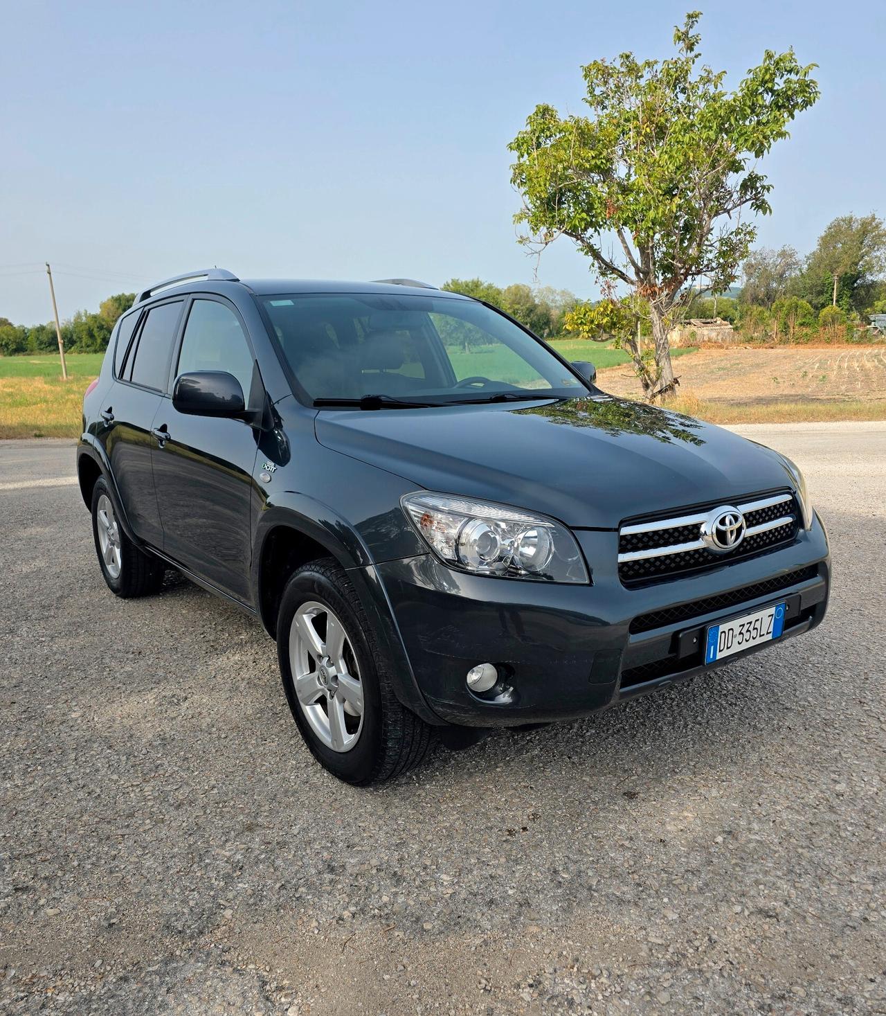 Toyota RAV 4 RAV4 2.2 D-4D 177 CV Luxury