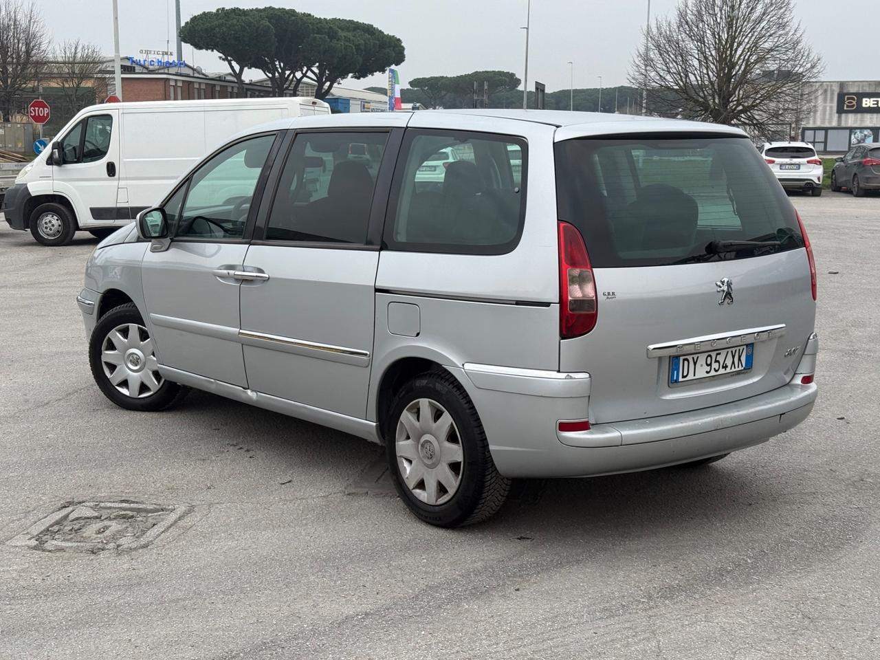 Peugeot 807 2.0 HDi FAP SV