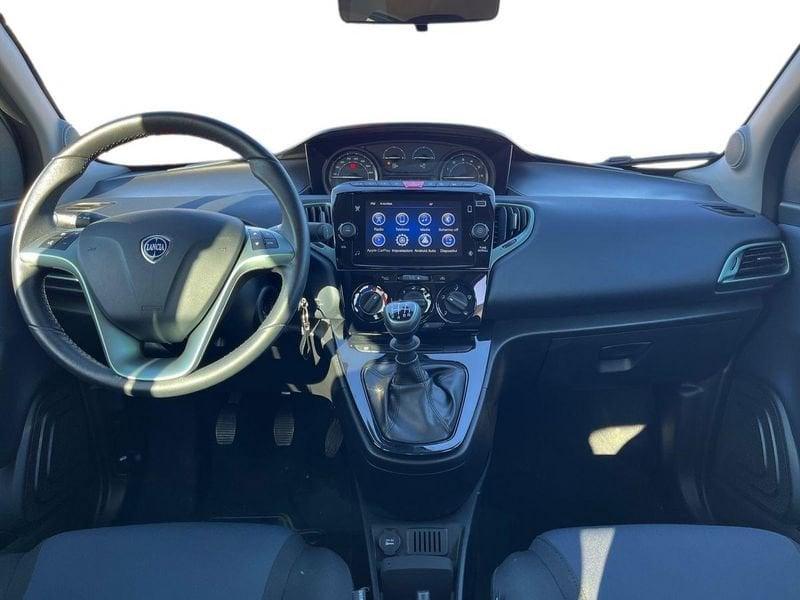 Lancia Ypsilon III 2021 1.0 firefly hybrid Gold Plus s&s 70cv