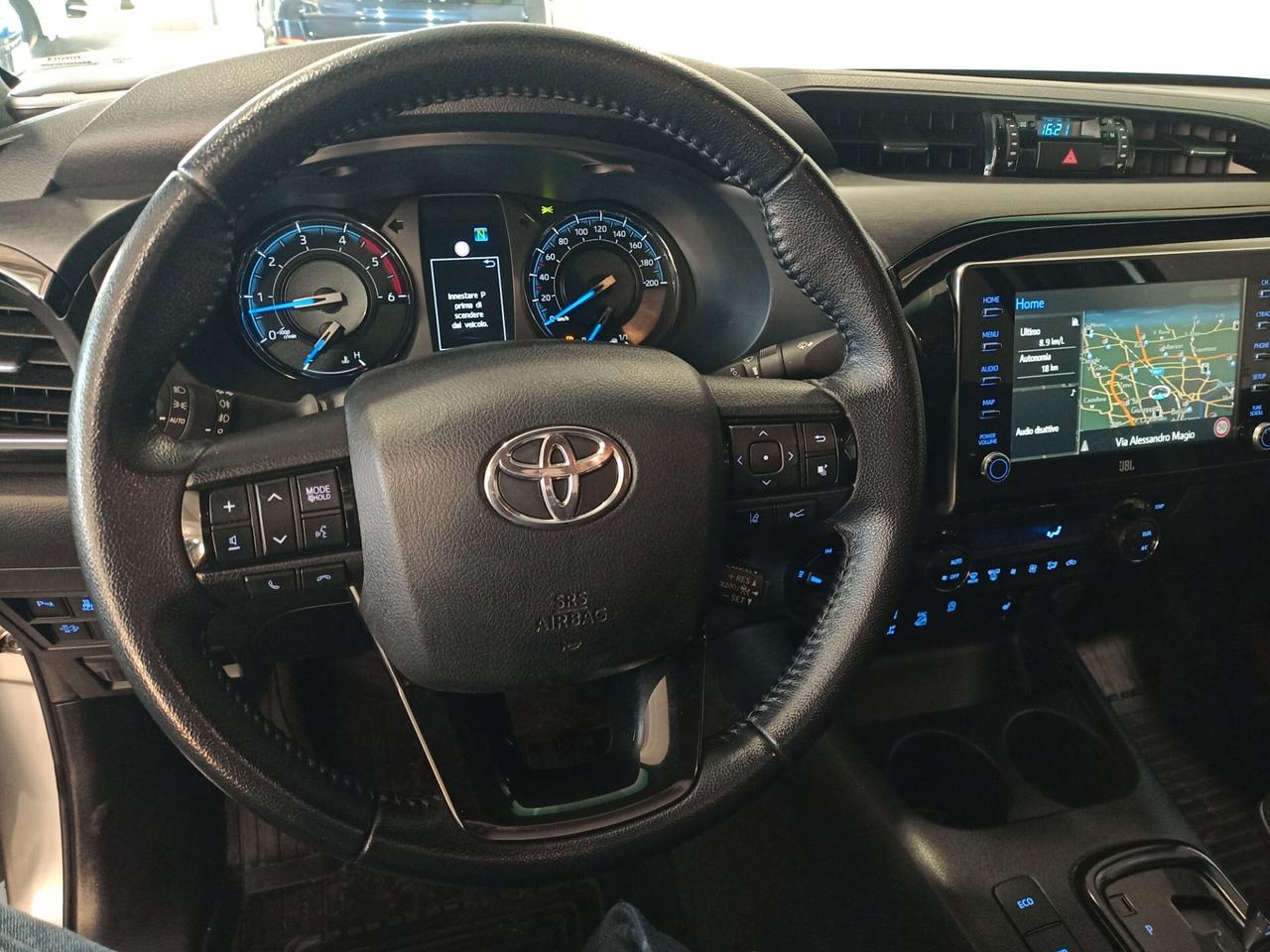 Toyota Hilux Hilux 2.8 d double cab Invincible 4wd auto*