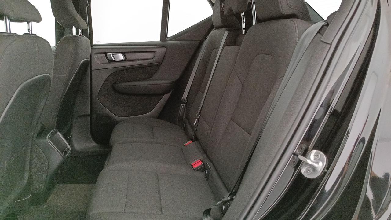 VOLVO XC40 1.5 t2 Momentum Pro auto my21