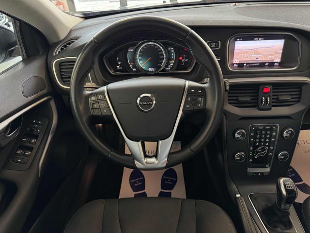 VOLVO V40 Cross Country D2 Business Plus