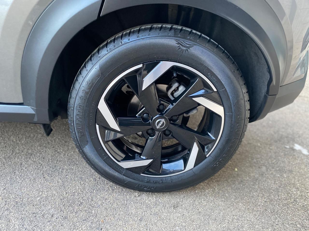 Nissan Juke 1.0 DIG-T 114 CV N-Connecta