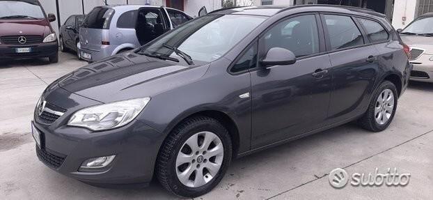 Opel Astra 2.0 CDTI 160 CV Station Wagon sport turer