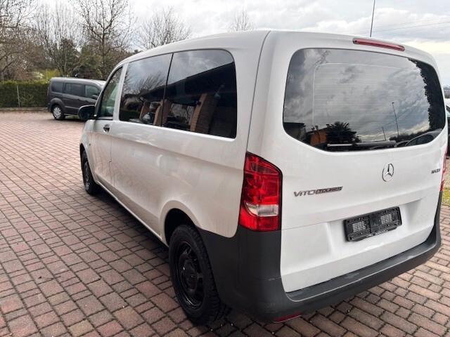 Mercedes-benz Vito 1.6 109 CDI PC-SL Tourer Base 9 POSTI