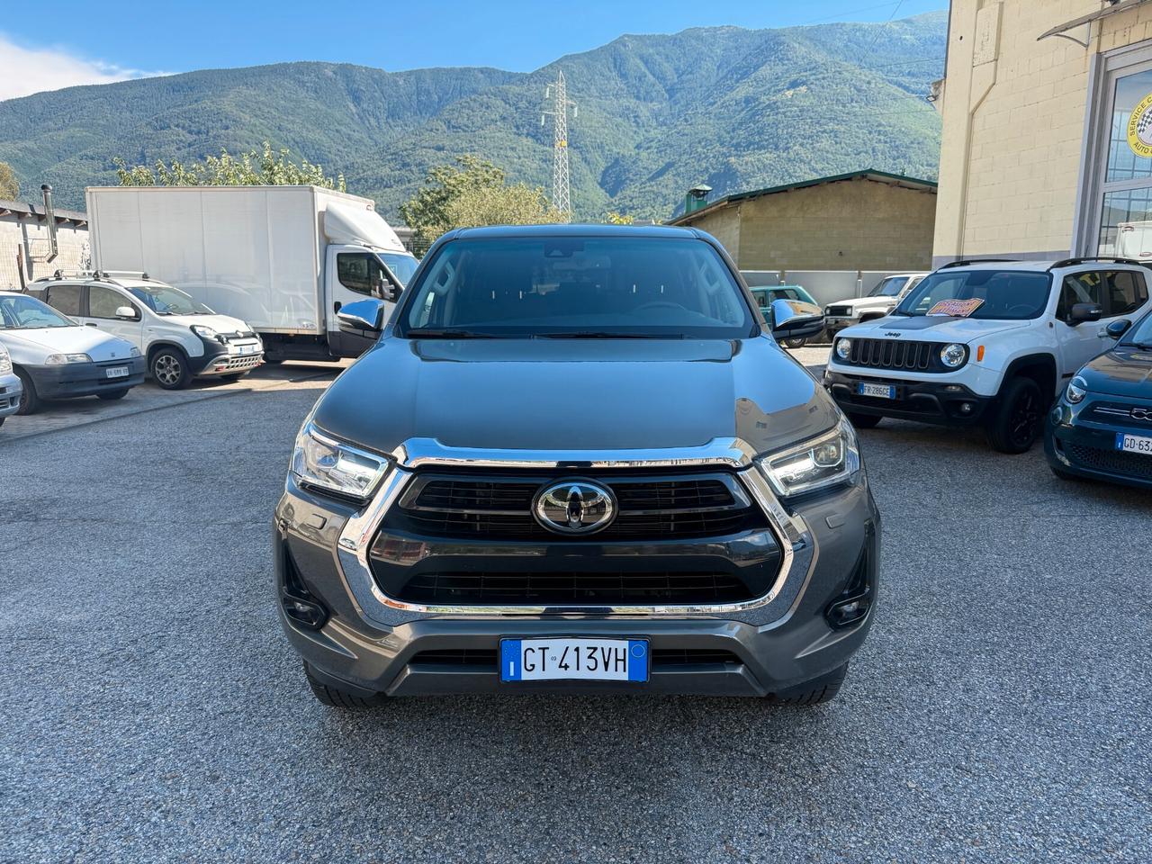 Toyota Hilux 2.4 D-4D A/T 4WD 4 porte Double Cab Executive