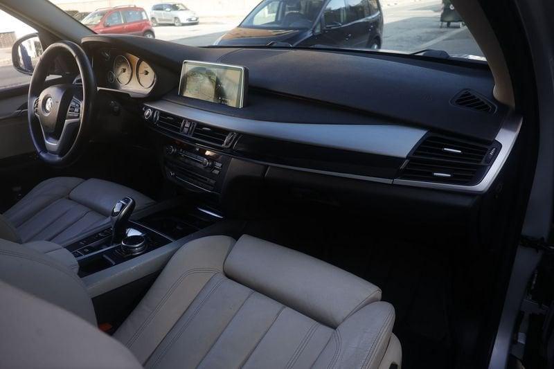 BMW X5 BMW X5 xdrive30d Business 258cv auto 190KW ANNO 2014