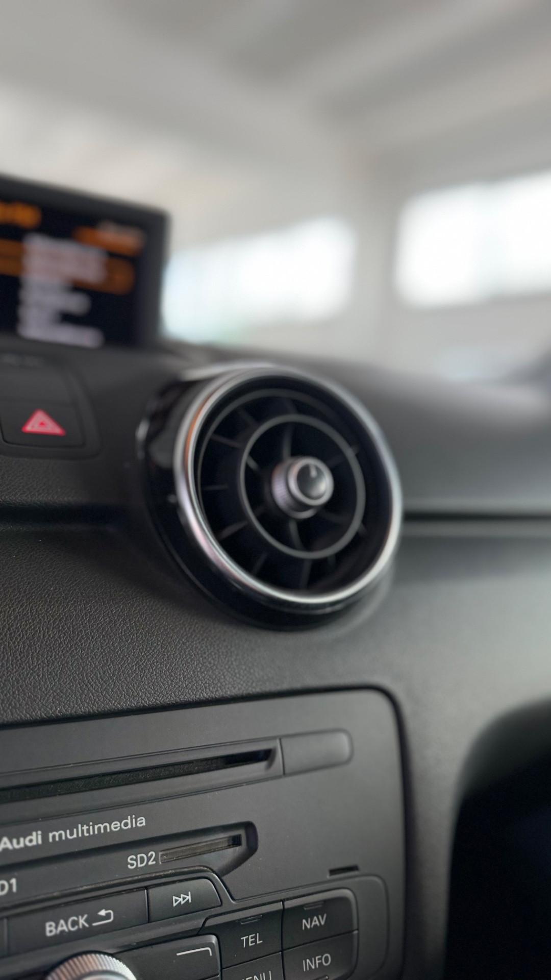 Audi A1 1.6 TDI S line edition