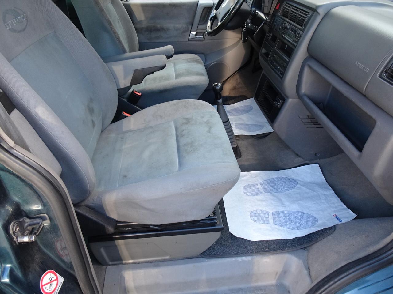 Volkswagen Caravelle/Multivan Multivan 2.5 TDI/102CV Generation
