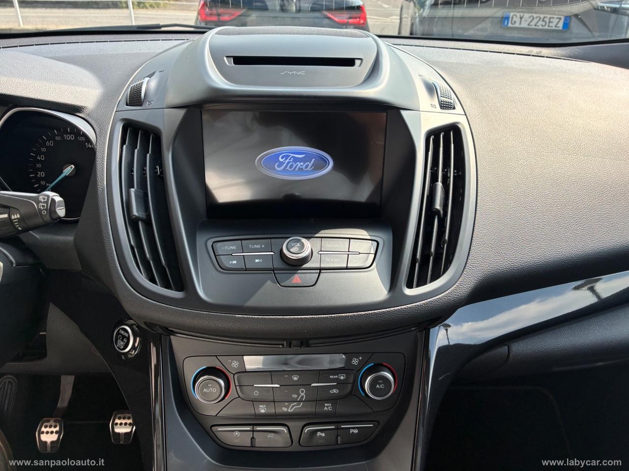 FORD Kuga 1.5 EcoB.150CV S&S 2WD ST-Line Bus.