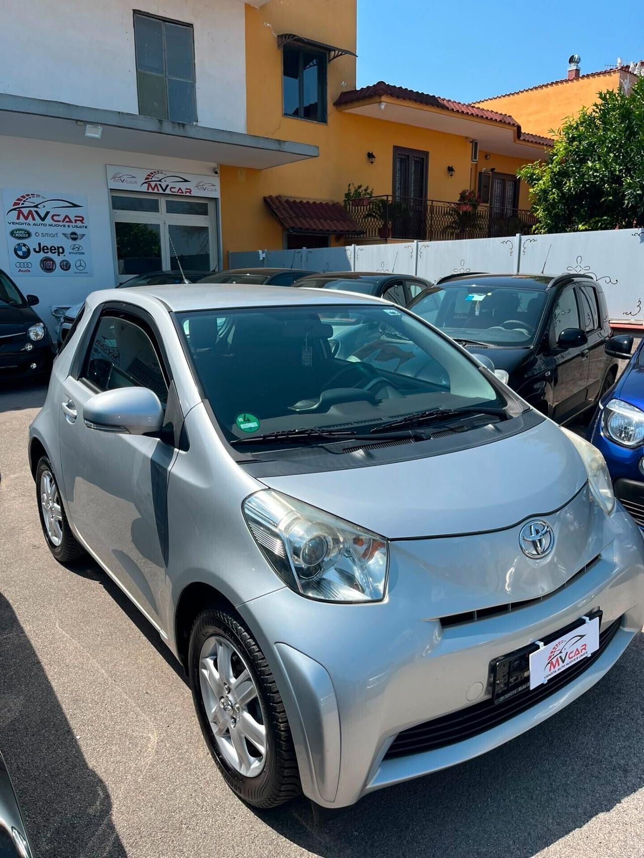 Toyota iQ 1.0 Sol