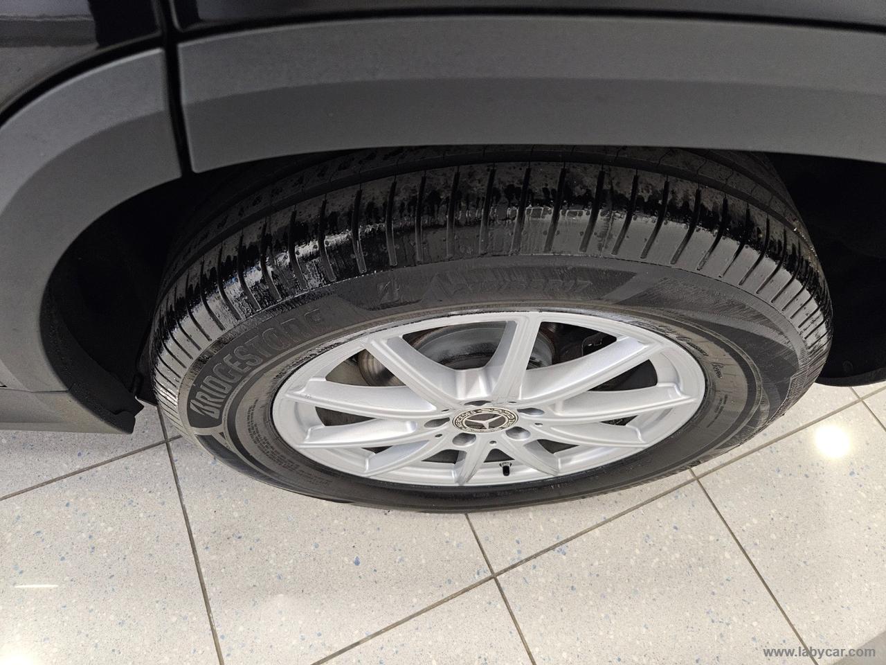 MERCEDES-BENZ GLA 180 d Automatic Business Extra