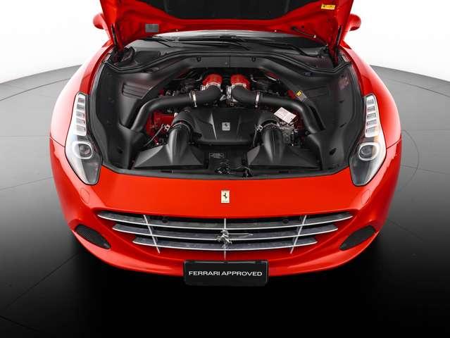 Ferrari California T