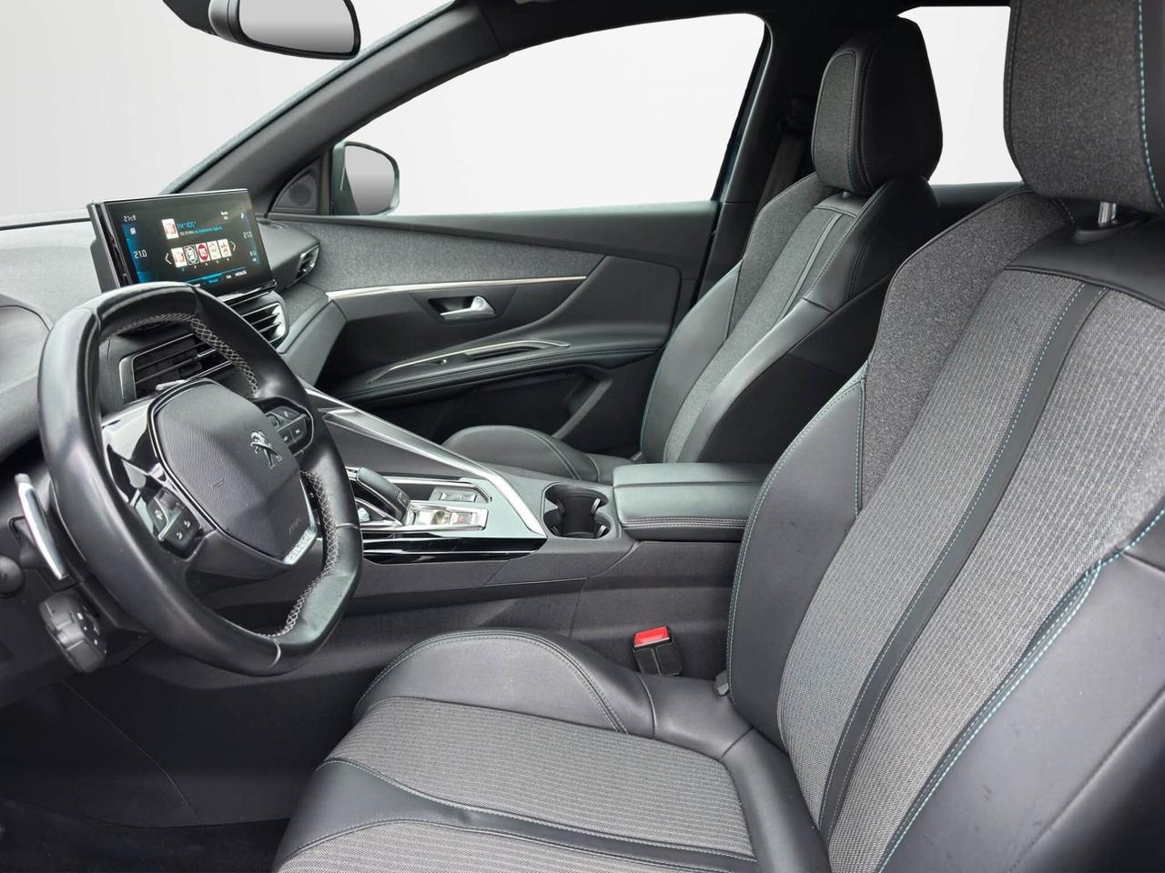 Peugeot 3008 BlueHDi 130 S&S EAT8 Allure