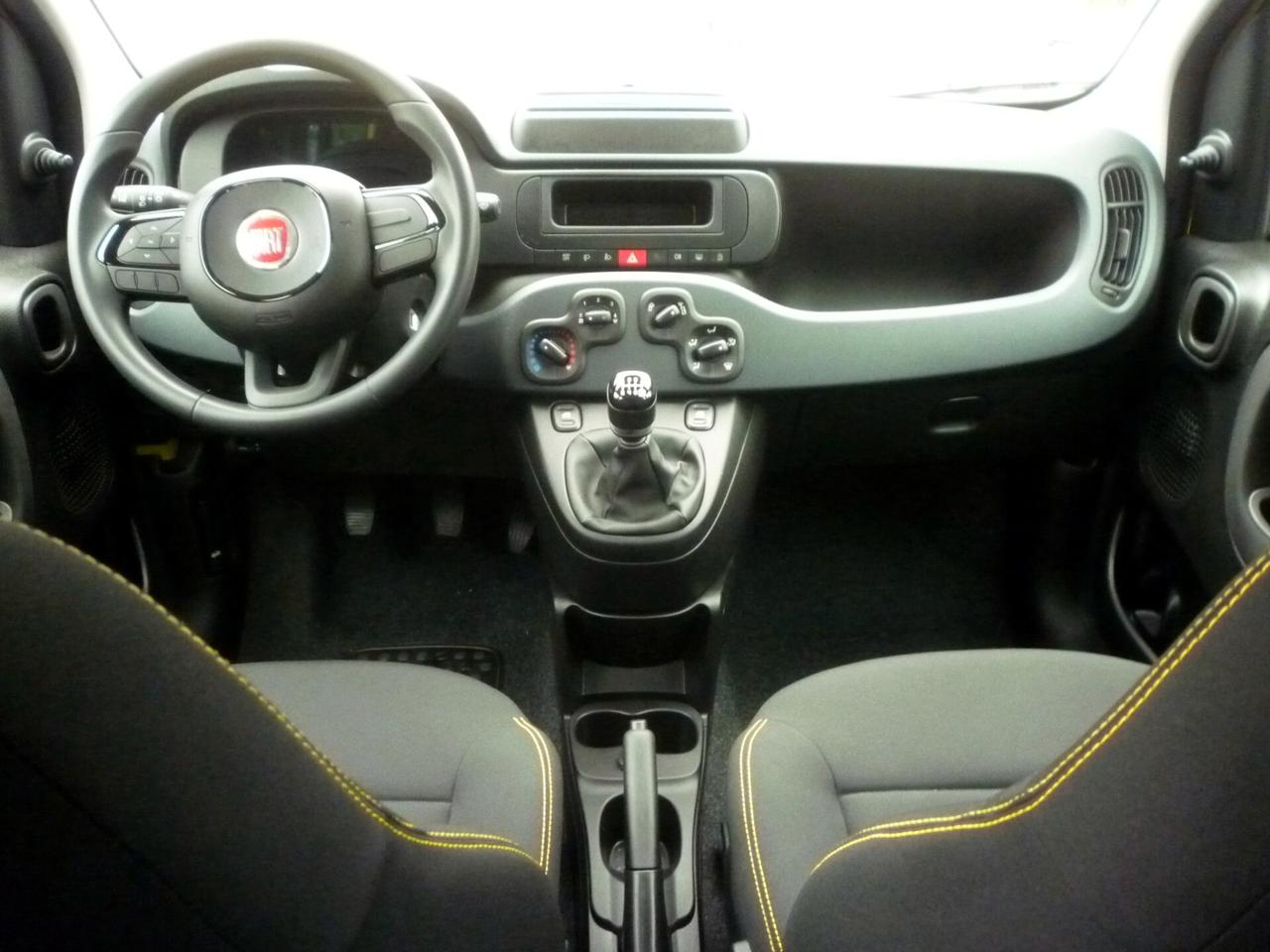 Fiat Panda 1.0 Hybrid 70 CV KM0 GIALLO 2024