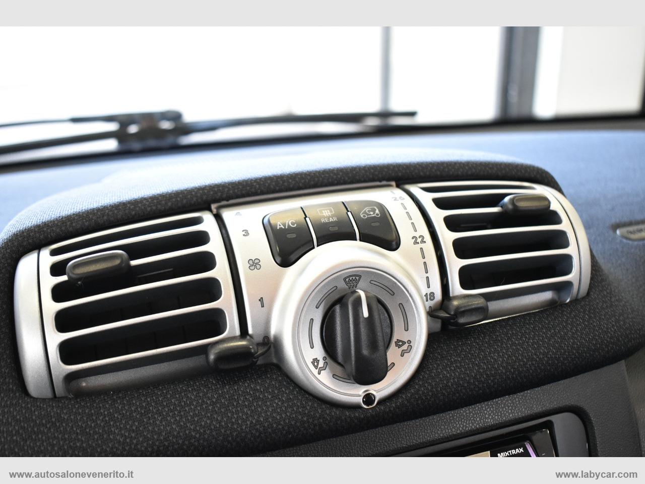 SMART fortwo 1000 52 kW MHD coupé passion