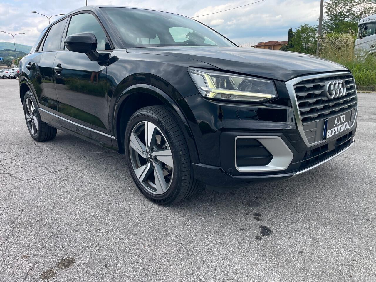 Audi Q2 35 TFSI Admired CAMBIO AUTOMATICO