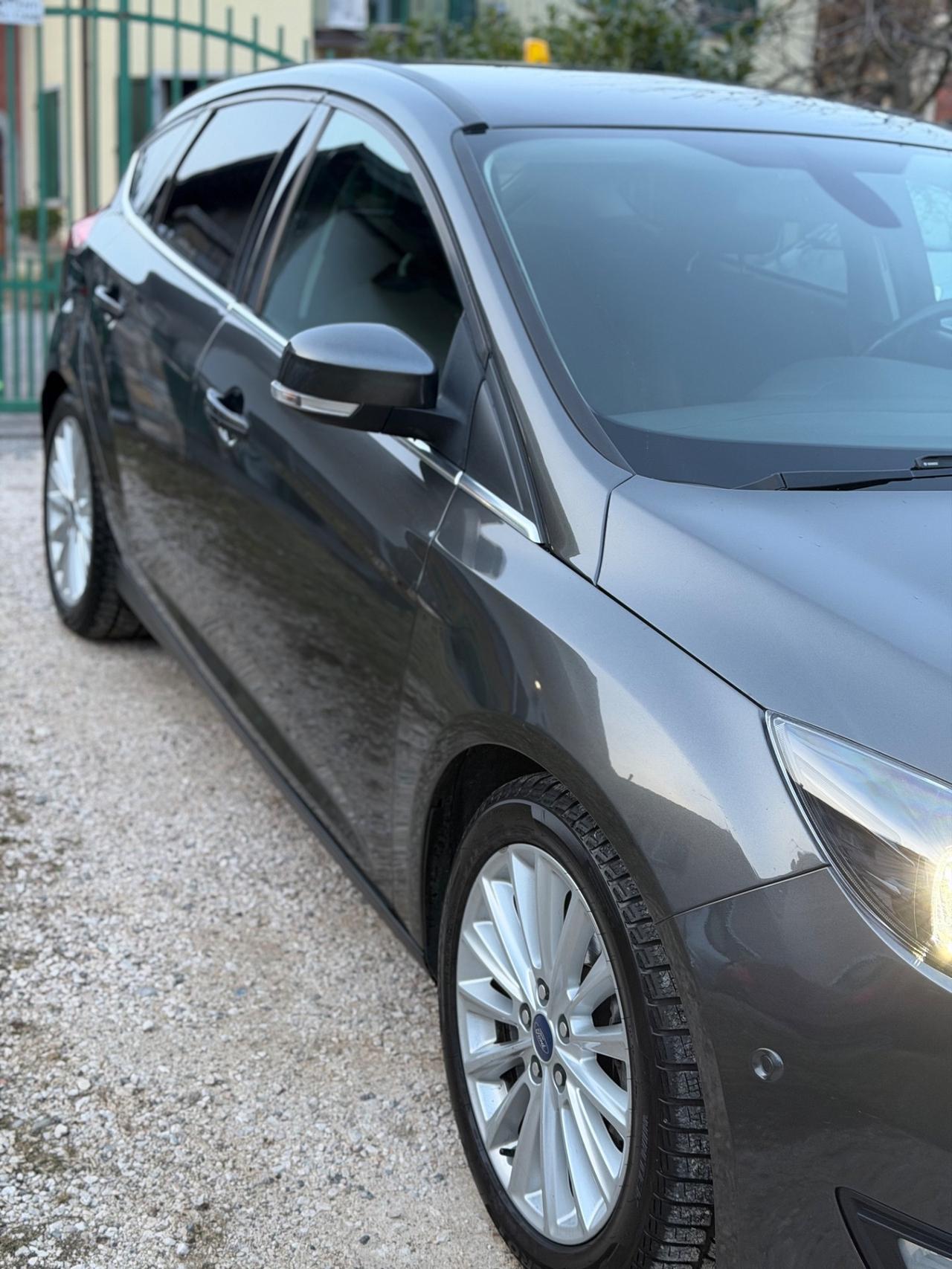 Ford FOCUS 1.6 120 CV TITANIUM KMCERT NAVI UNICOPR