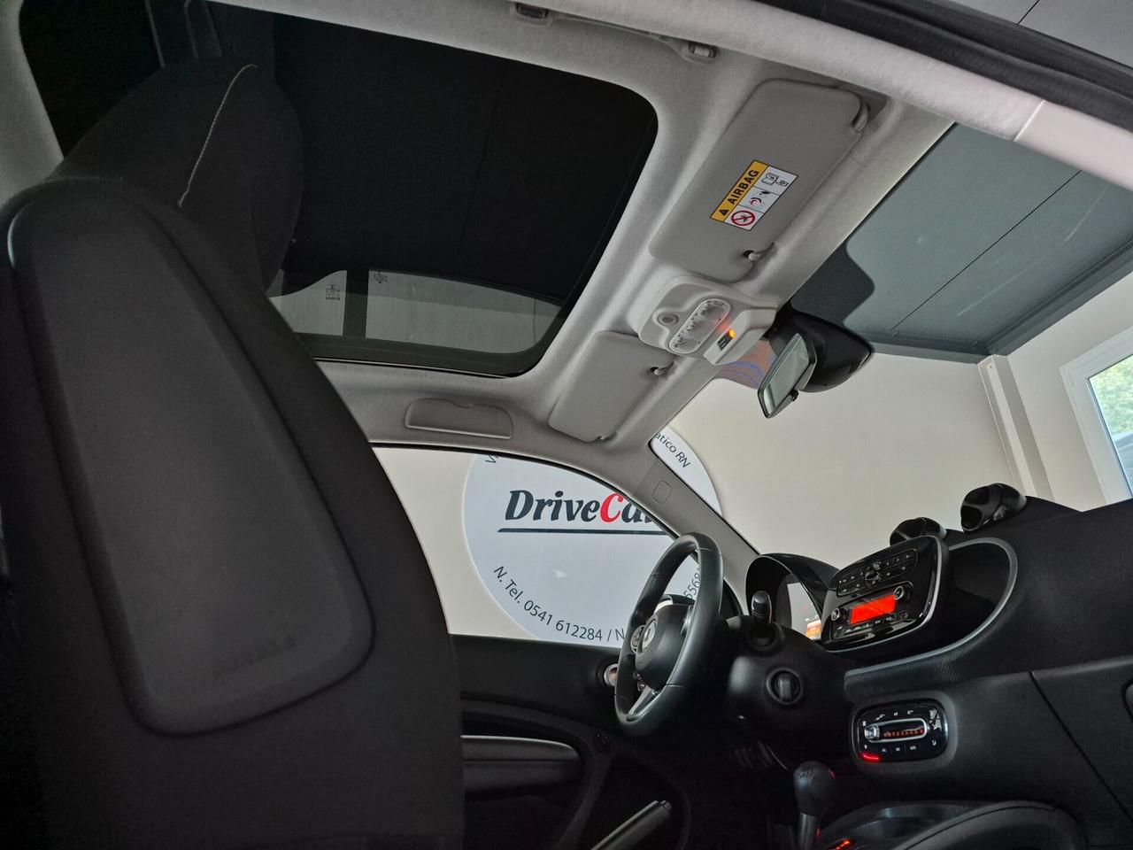 smart forTwo FORTWO 0.9 TURBO PASSION 90CV TWINAMIC TETTO PANORAMICO VETRI PRIVACY CRUISE CONTROL C.15" CLIMA