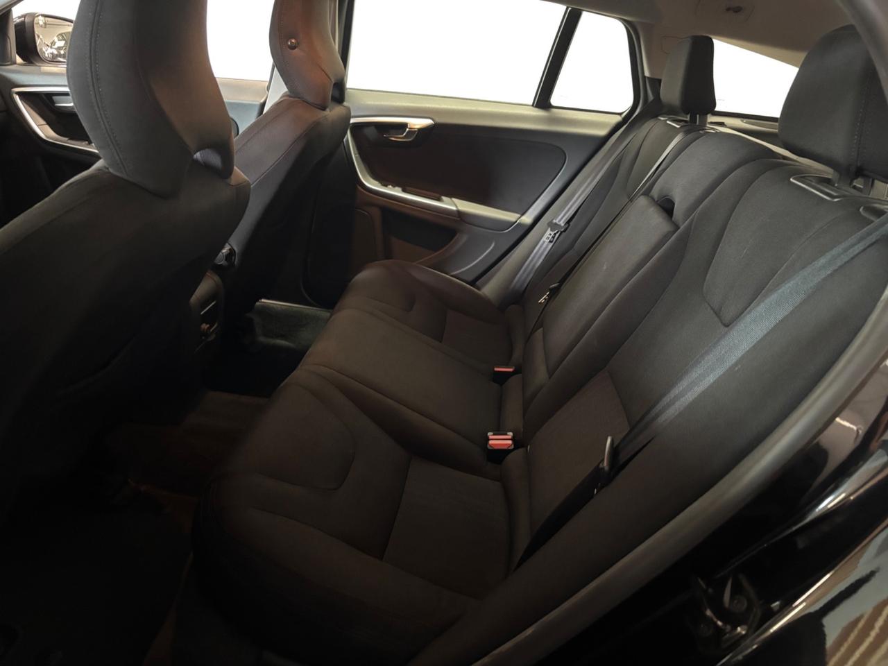 Volvo V60 2.0 D3 5 CILINDRI